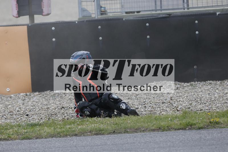 /09 19.04.2026  Caremotion get faster ADR/Gruppe gelb/34